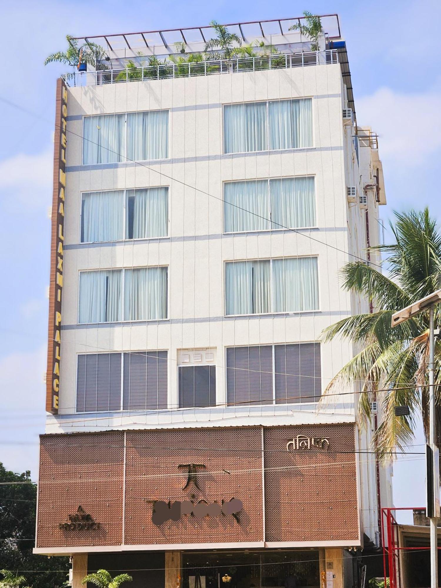 Hotel Maa Laxmi Palace دوغار المظهر الخارجي الصورة