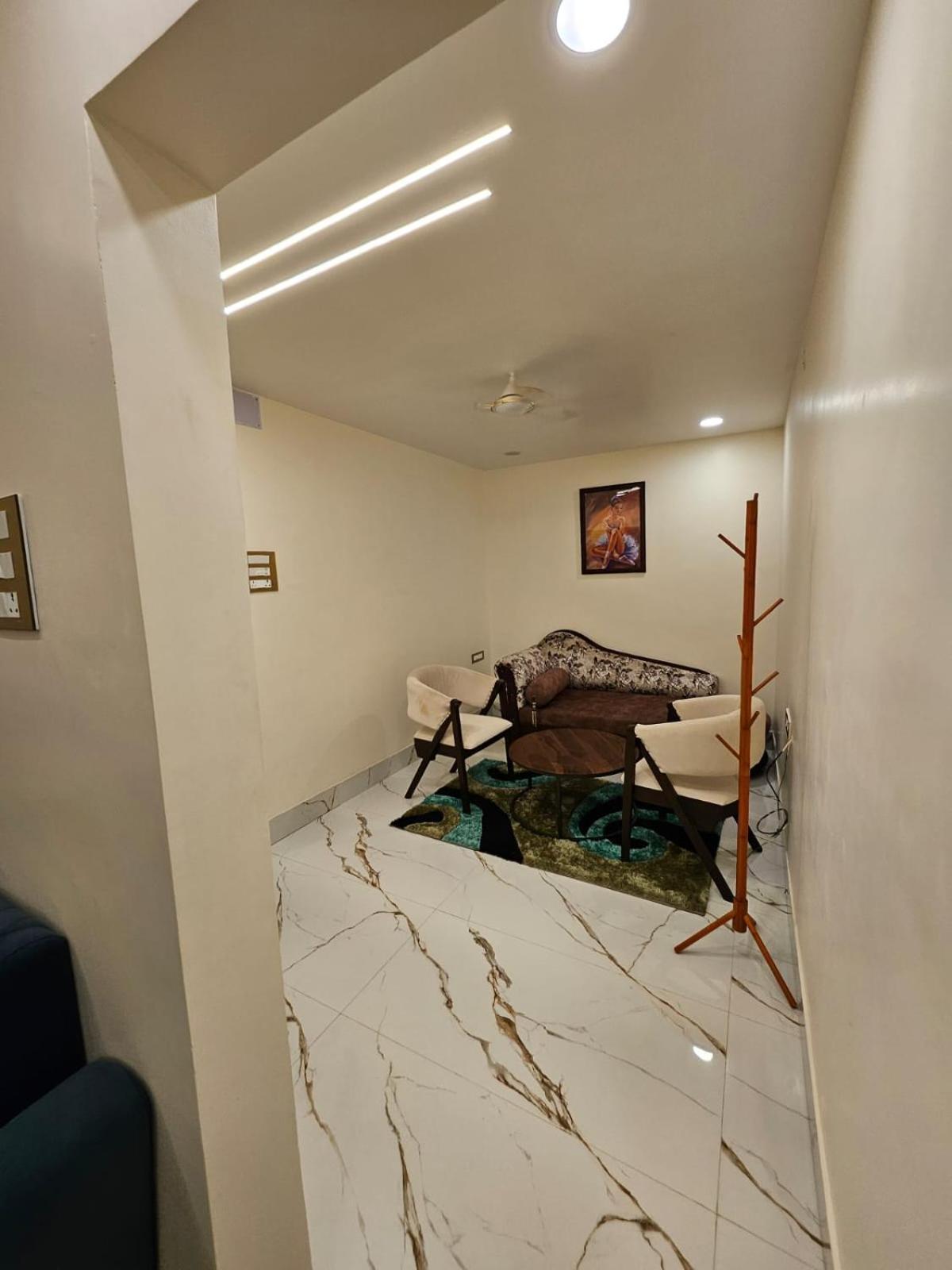 Hotel Maa Laxmi Palace دوغار المظهر الخارجي الصورة
